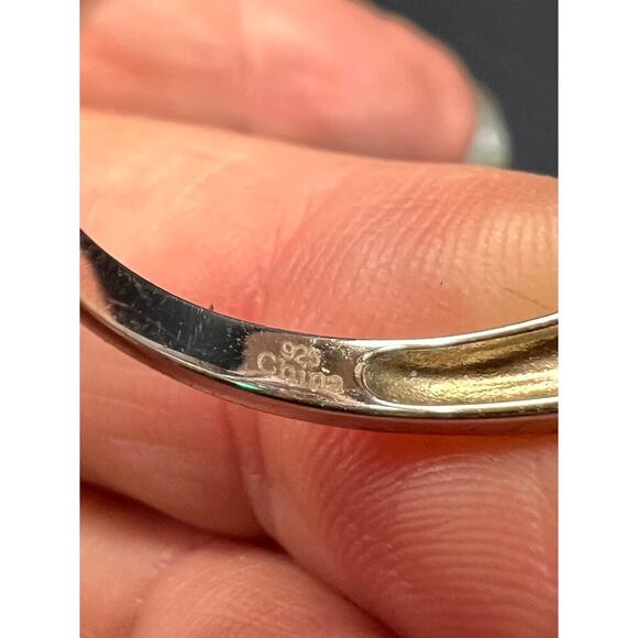 Synthetic emerald CZ sterling silver cocktail ring size 9 - Picture 6 of 15